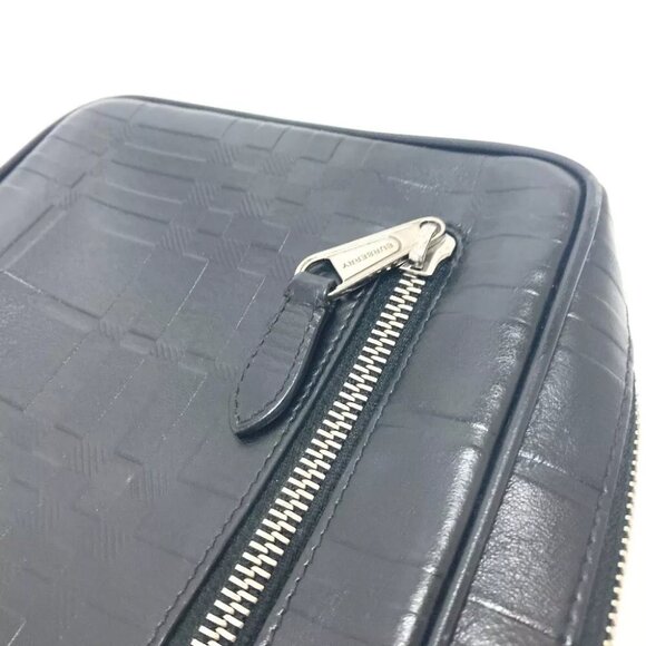 BURBERRY Check pattern Embossed Clutch Bag Pouch Black/SilverHardware - Picture 9 of 15